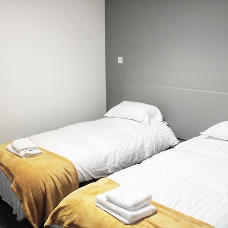Red Lion Hotel Tredegar Екстер'єр фото