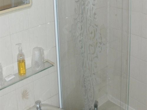 Red Lion Hotel Tredegar Екстер'єр фото