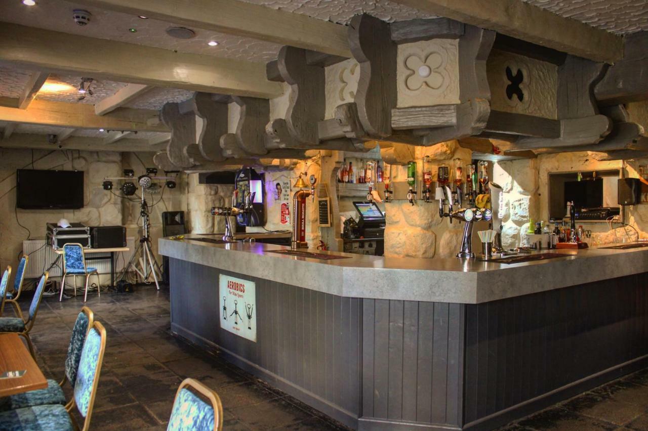 Red Lion Hotel Tredegar Екстер'єр фото